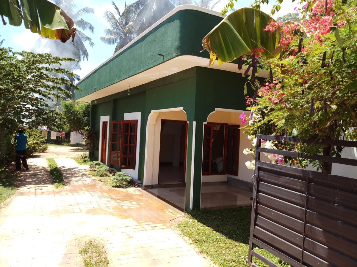 Inn On The Bay Home Passikudah Exterior foto